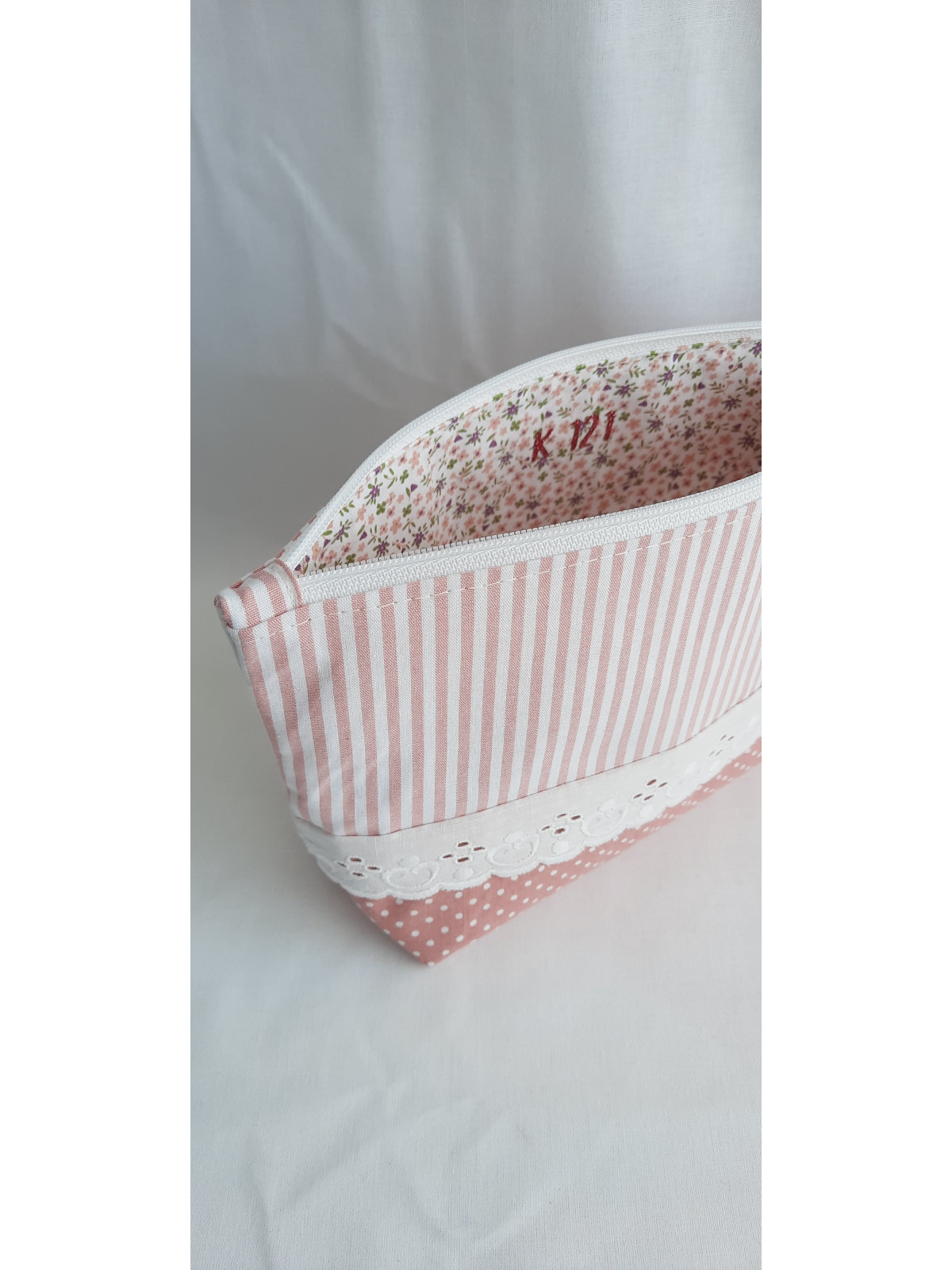Trousse maquillage zippée 
