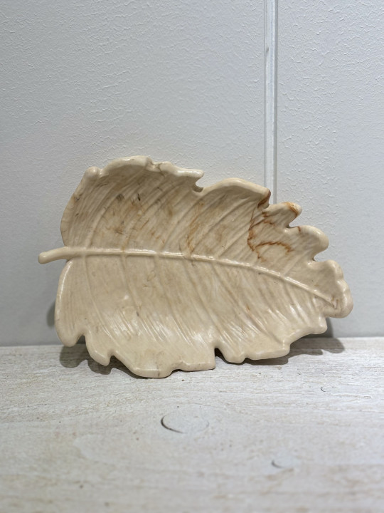Petit vide-poche feuille plate marbré beige