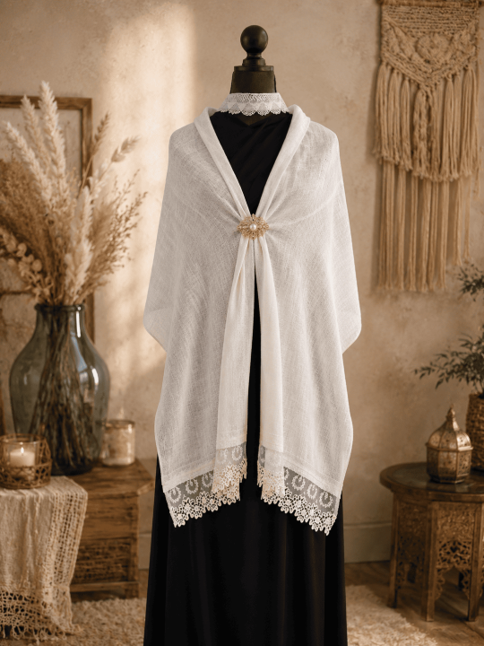 Étole écrue en lin et dentelle ancienne  Accessoire de cérémonie bohème chic