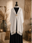 Étole écrue en lin et dentelle ancienne  Accessoire de cérémonie bohème chic