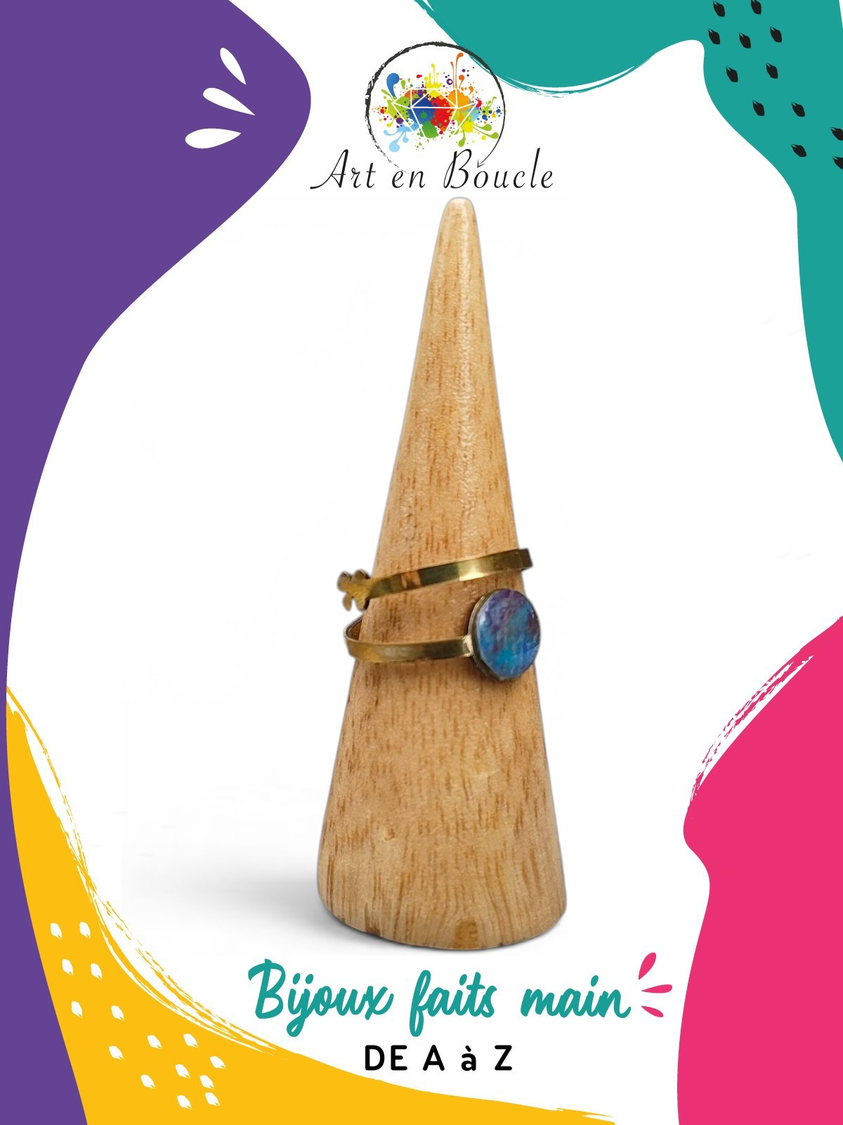 Bague petite fleur artisanale réglable en laiton perle de tableau bleue