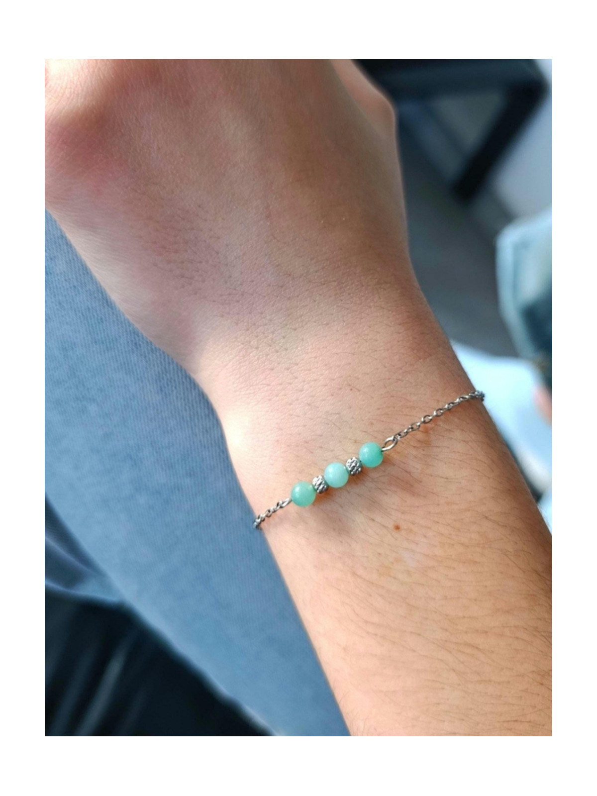 Bracelet en pierres naturelles sur chaîne en acier inoxydable argent rhodié