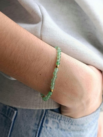 Bracelet en pierres naturelles d'aventurine et acier inoxydable doré