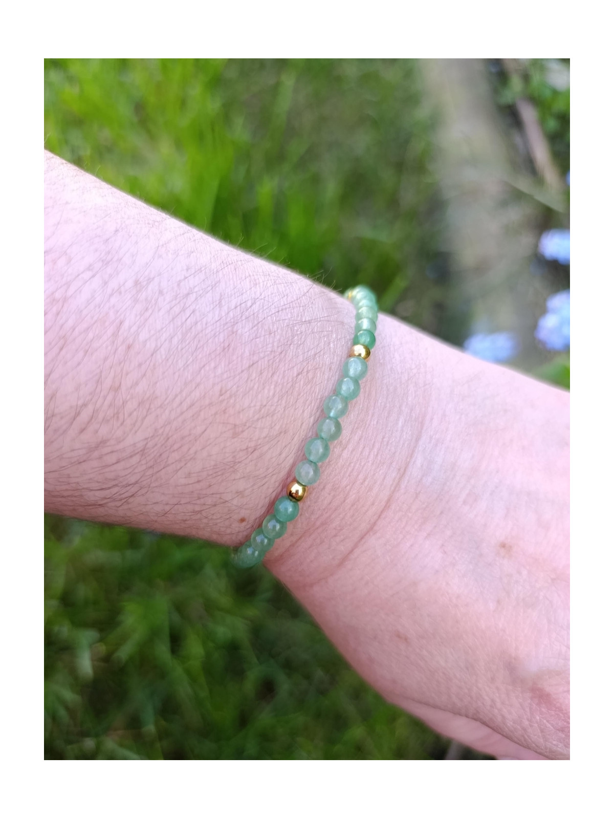 Bracelet en pierres naturelles d'aventurine et acier inoxydable doré