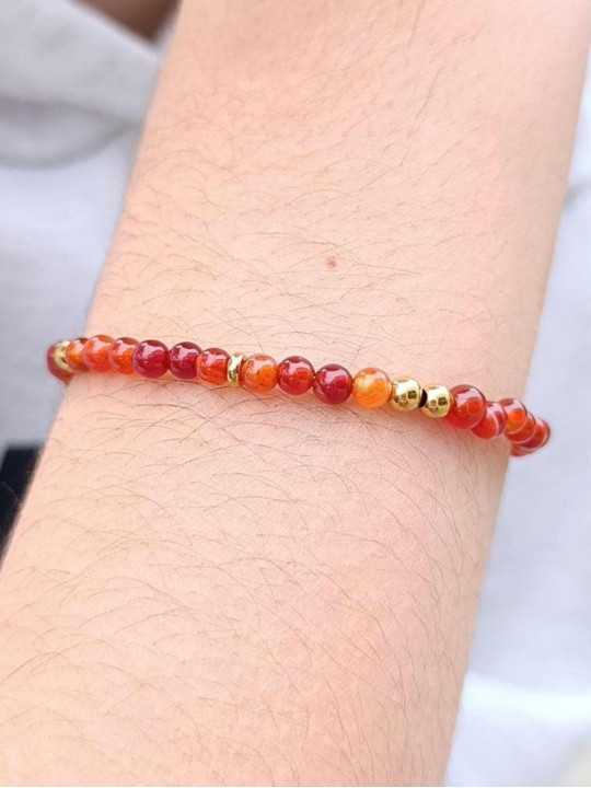 Bracelet réglable en pierres naturelles d'agate rouge