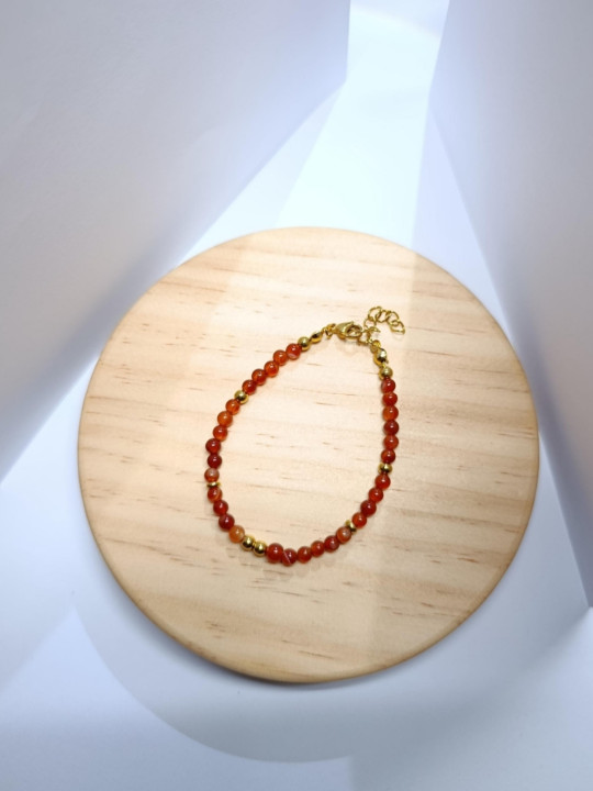 Bracelet réglable en pierres naturelles d'agate rouge