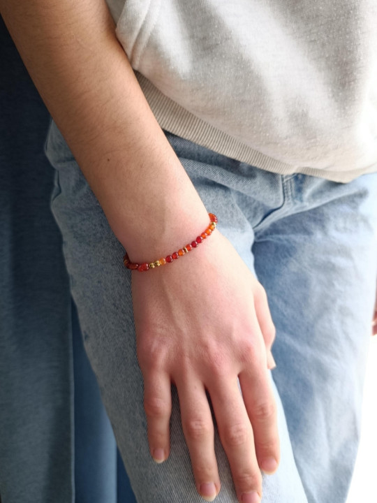Bracelet réglable en pierres naturelles d'agate rouge
