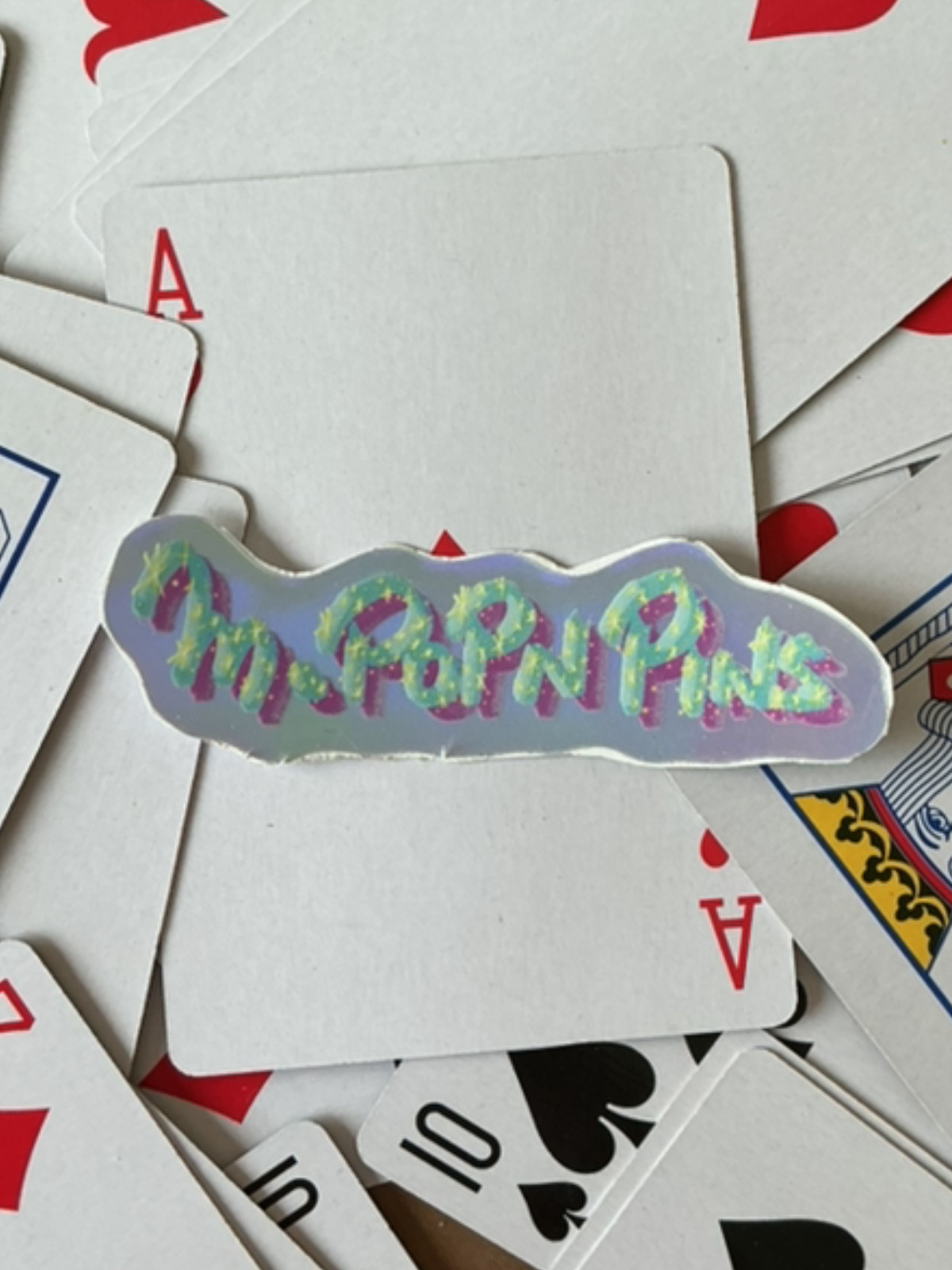 M. Pop n’ Pins