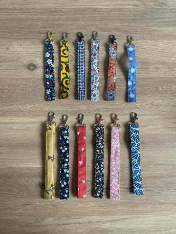 Porte-clés en tissu – pratique, personnalisable et fait main