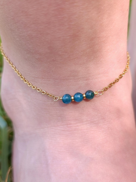 Bracelet de cheville acier inoxydable plaqué or 18K ou argent rhodié et pierres naturelles