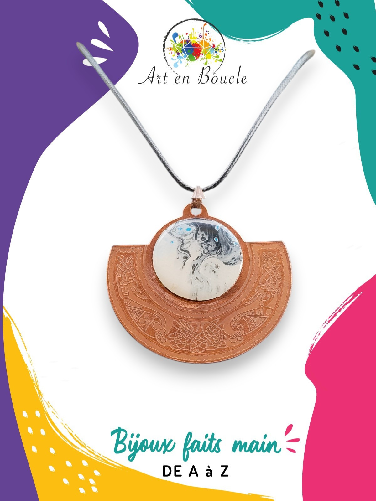 Collier tribal artisanal en cuivre et sa perle de tableau noire et blanche