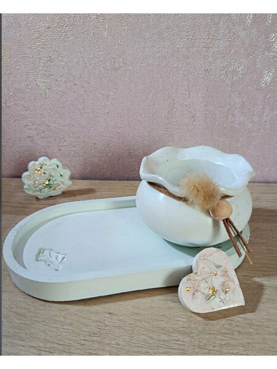 Le Duo Floral Éternel – Pot, Plateau & Son Bouquet