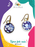 Boucles d'oreilles rondes artisanales en laiton et perles de tableau violet cellule