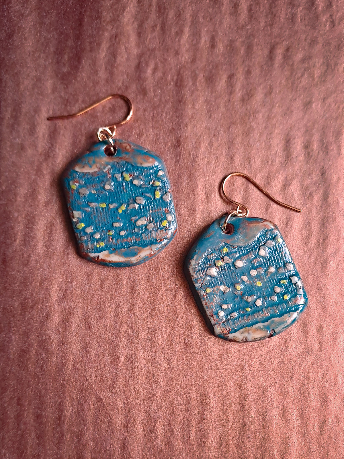 Parure artisanale bleue effet céramique | Bague, bracelet, boucles