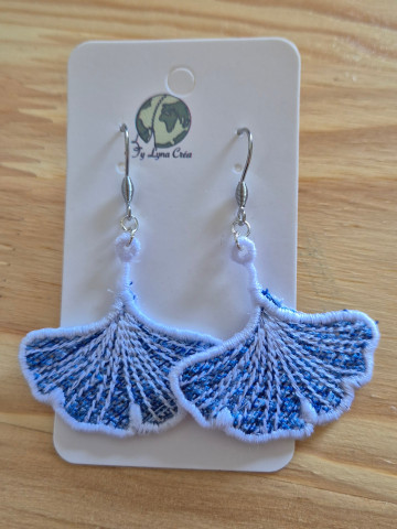 Boucles d'oreille brodées