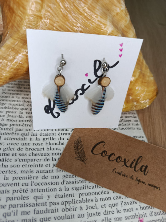 Boucle d'oreilles en plumes 