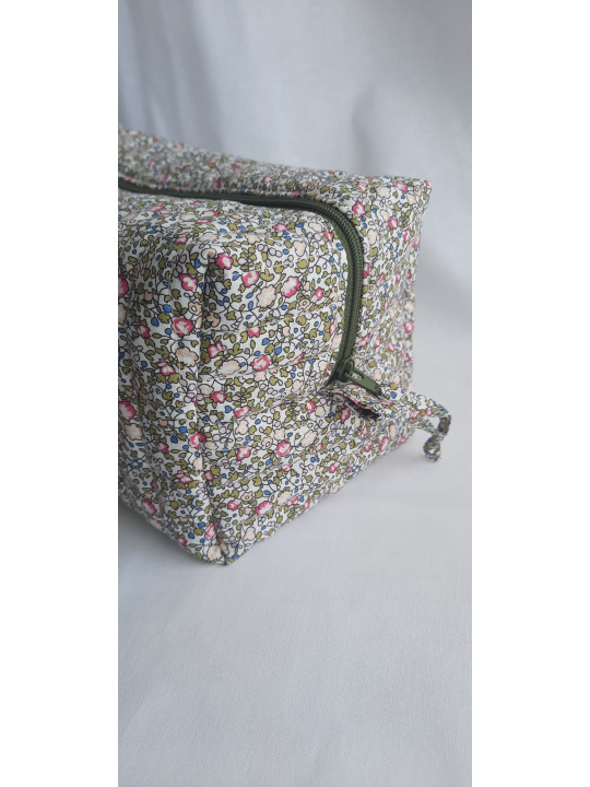 Trousse de toilette matelassée 