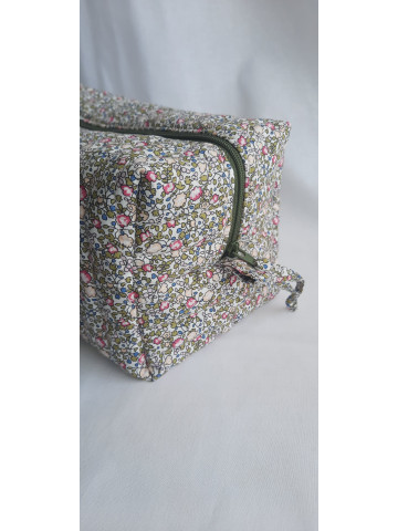 Trousse de toilette matelassée 