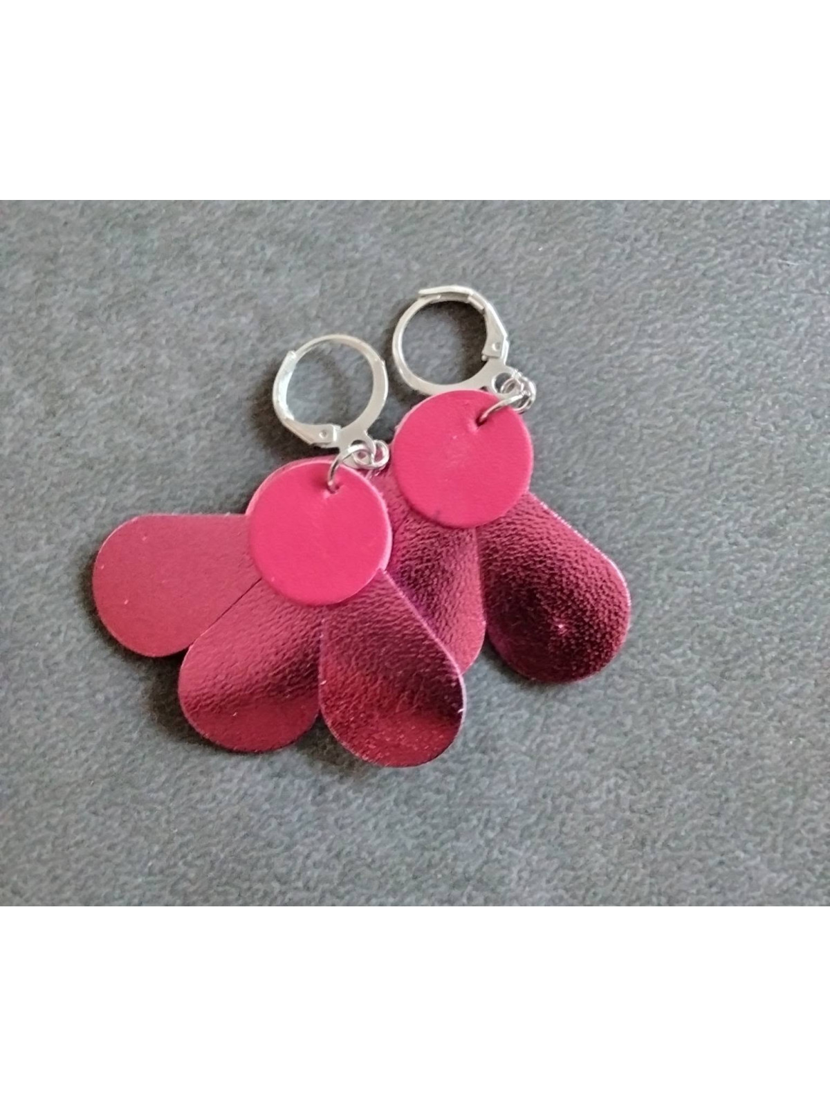 Boucles d'oreilles demi-fleur