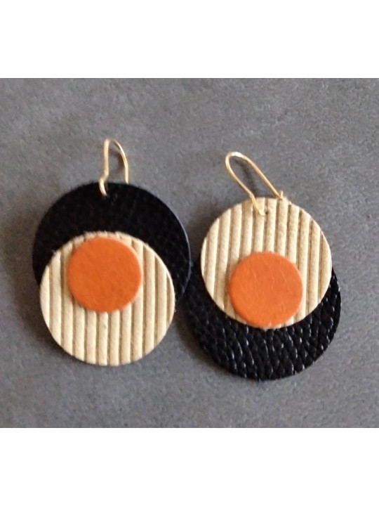 Boucles d'oreilles asymétriques