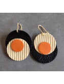 Boucles d'oreilles asymétriques