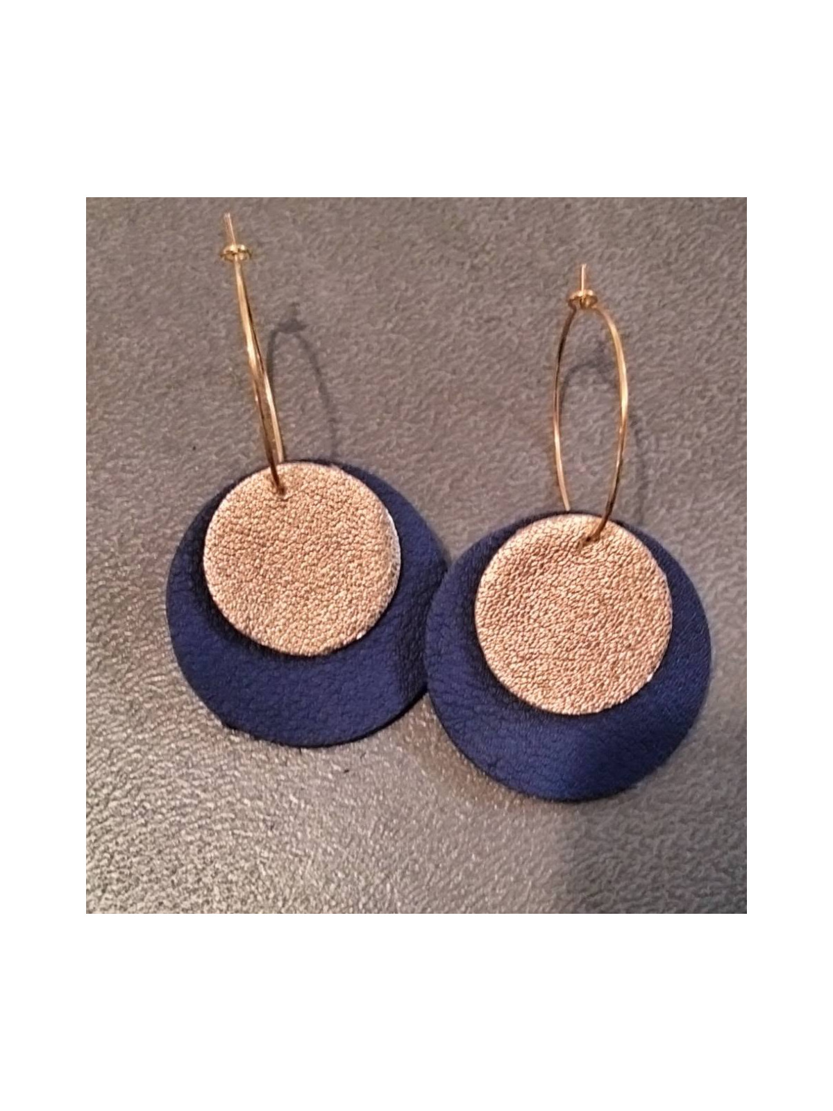 Boucles d'oreilles anneaux avec rond
