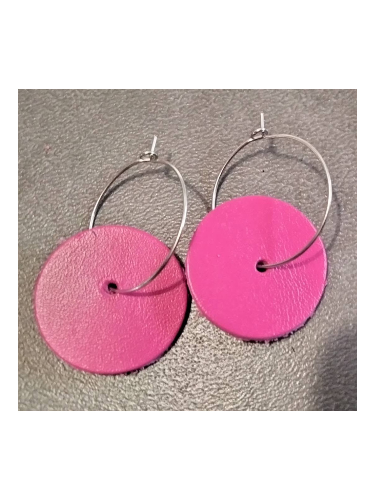 Boucles d'oreilles anneaux avec rond