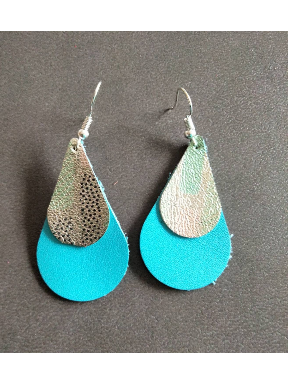 Boucles d'oreilles gouttes en cuir