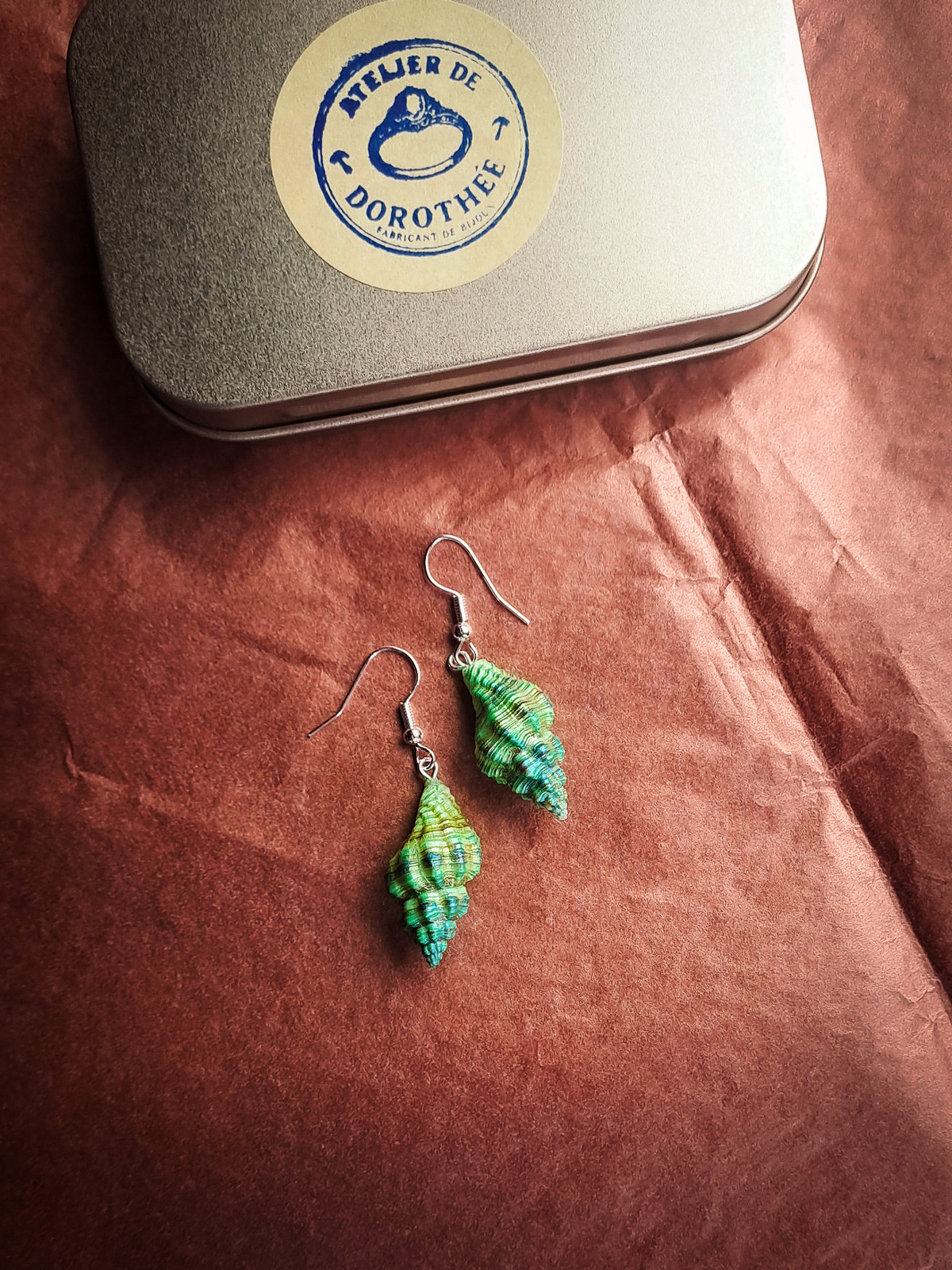 Boucles d'oreilles coquillage vert peint à la main - Argent 925
