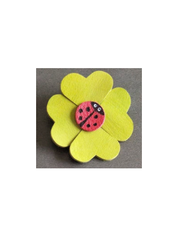 Broche en cuir trèfle à 4 feuilles