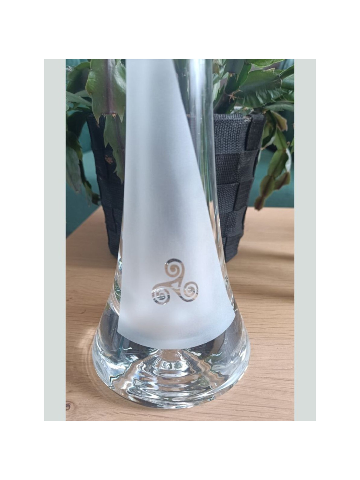 Vase Soliflore Breton Triskel Gravé | Artisanat Verre Sablage | Algan de Lux