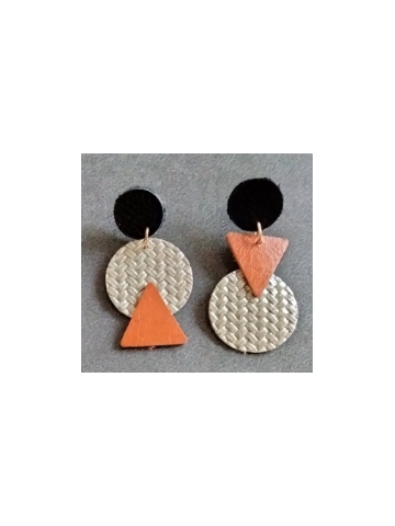 Boucles d'oreilles asymétriques