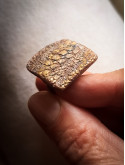 Bague artisanale femme effet minéral – pièce unique bronze