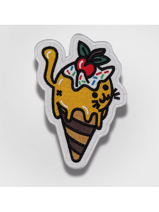 chat en cornet de glace