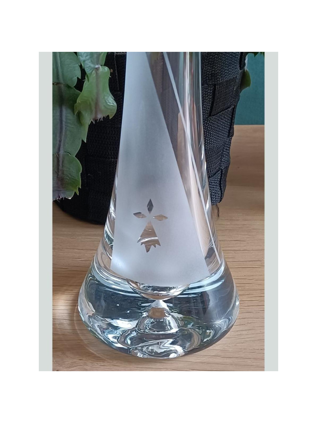 Vase Soliflore Breton Triskel Gravé | Artisanat Verre Sablage | Algan de Lux