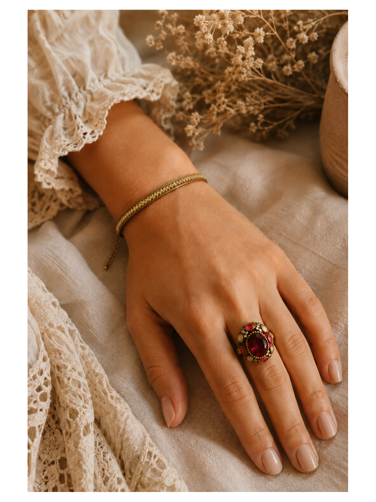 Bracelet femme strass dorés – Bijou bohème chic élégant