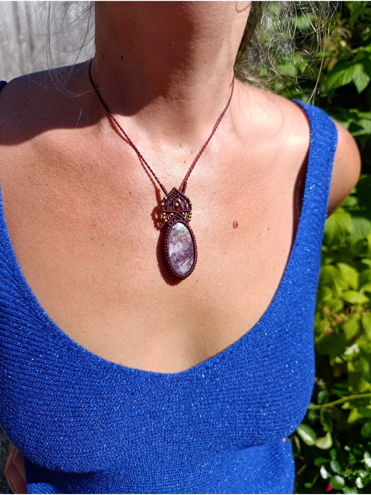 collier micromacramé pierre charoïte