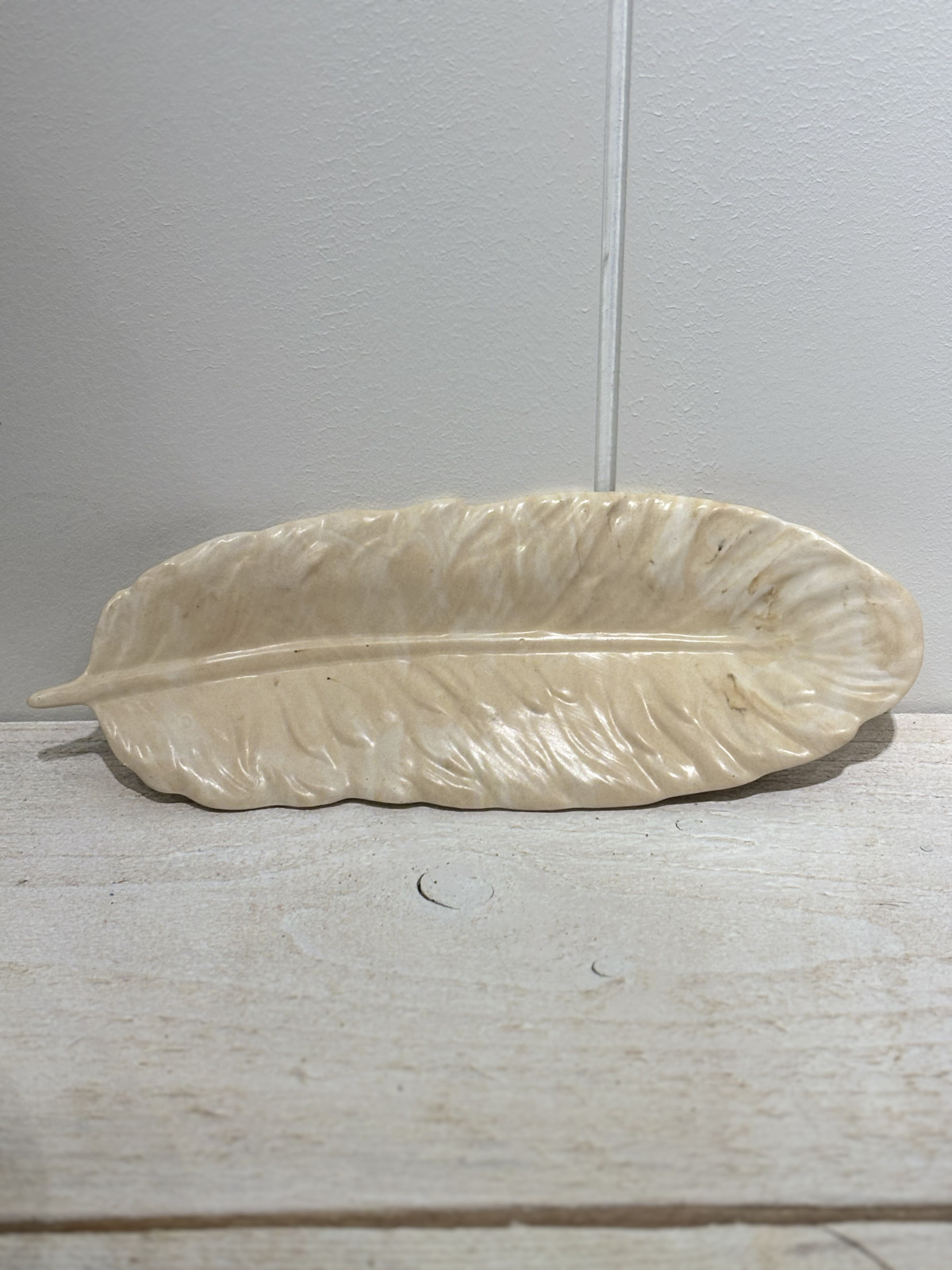 Vide-poche plume marbré beige