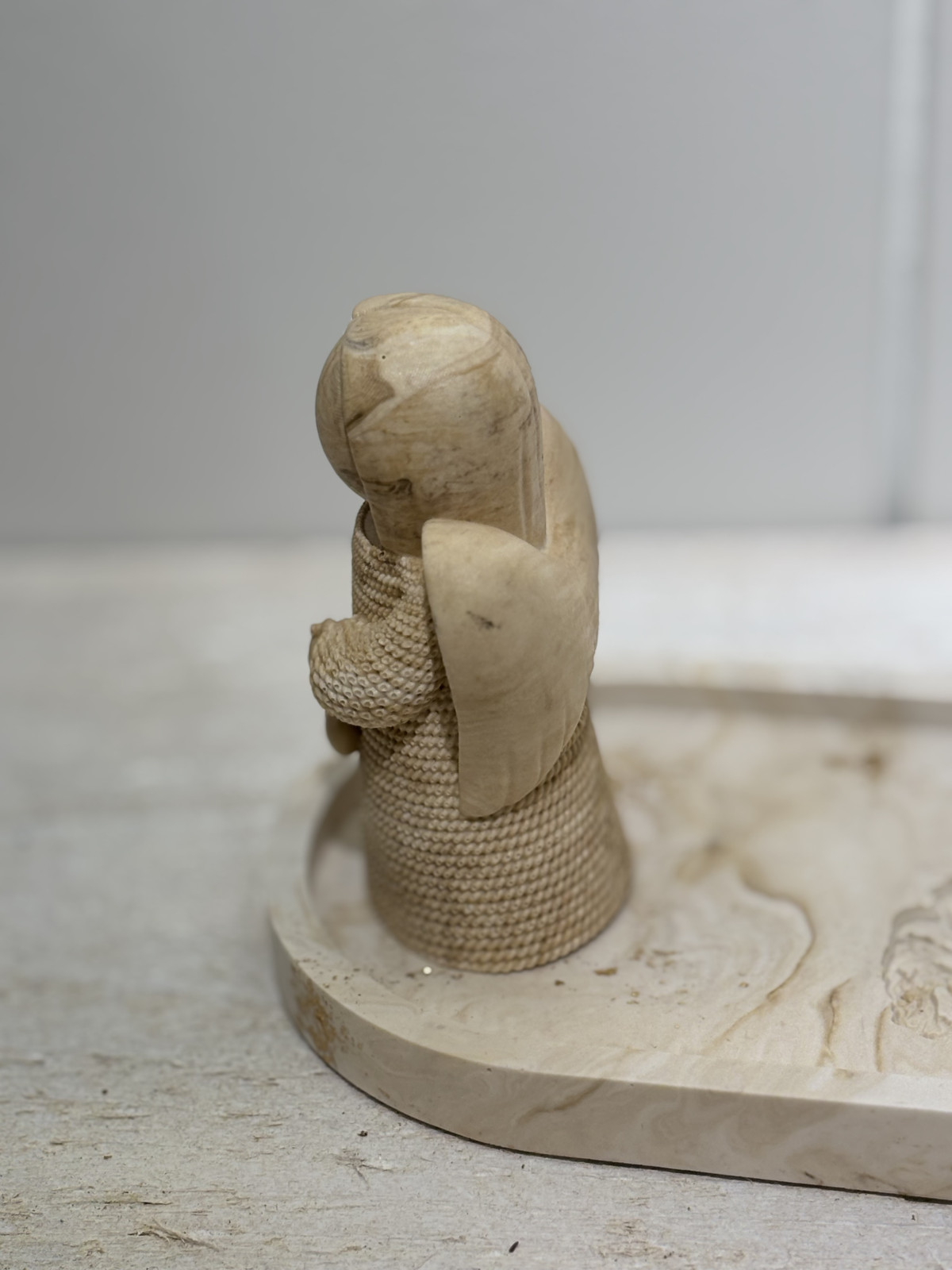 Figurine ange beige lanterne cœur 
