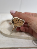 Figurine fillette cœur 
