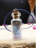 Collier en fiole simple - fleurs séchées bleues