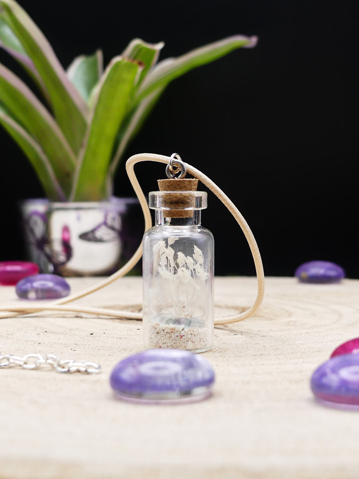 Collier en fiole simple - fleurs séchées blanches