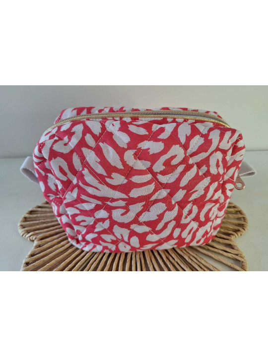 Trousse de toilette à compartiments