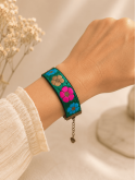 Bracelet Fleuri Vert Émeraude Bohème Chic Bijou Artisanal Femme