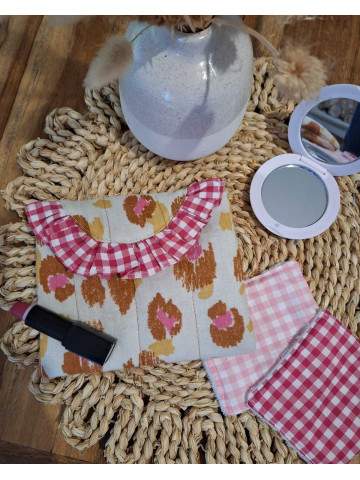 Trousse carrée