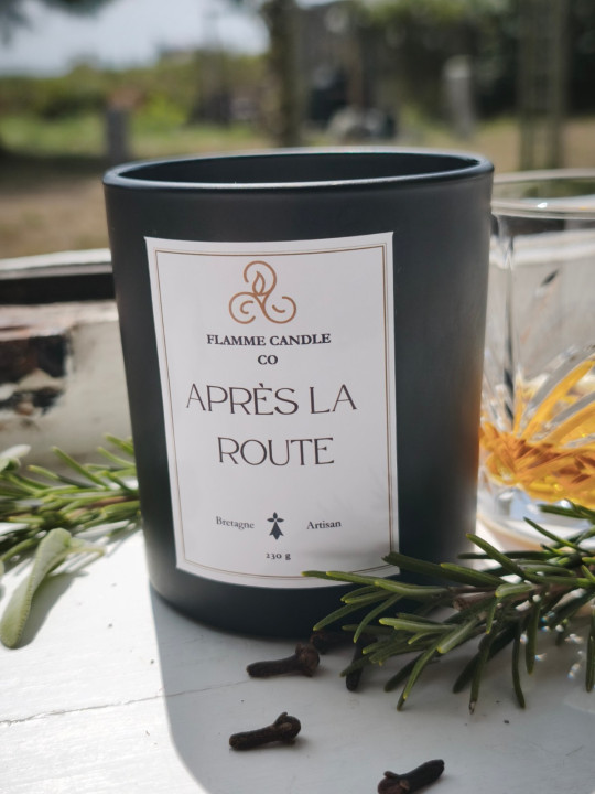 Après la Route - Bougie parfumée artisanale fabriquée en Bretagne