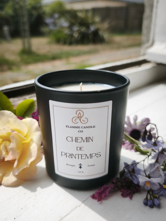 Chemin de Printemps - Bougie parfumée artisanale fabriquée en Bretagne