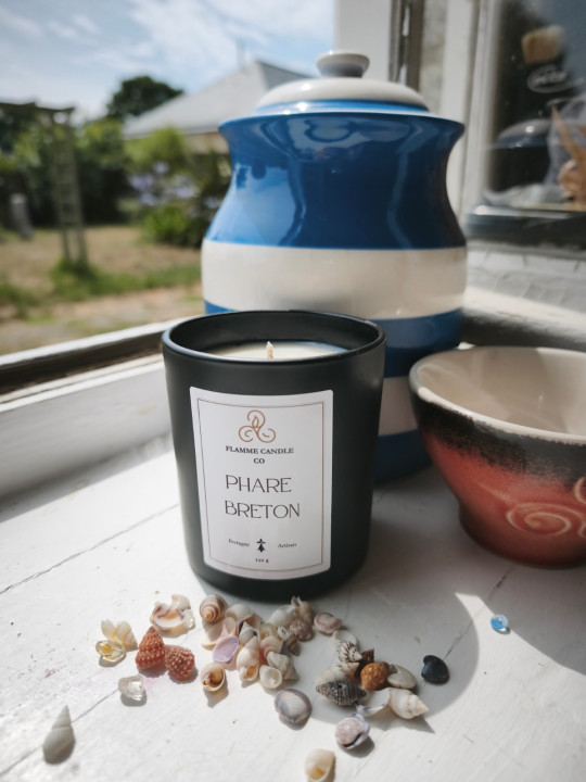 Phare Breton - Bougie parfumée artisanale fabriquée en Bretagne