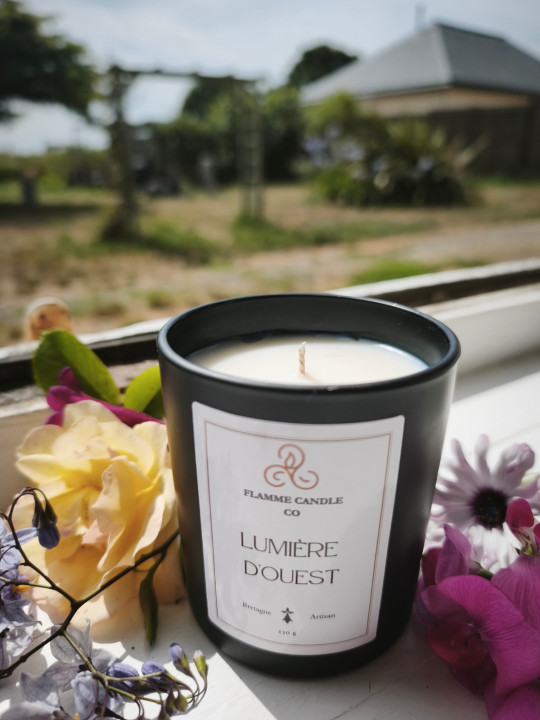 Lumière d'Ouest - Bougie parfumée artisanale fabriquée en Bretagne