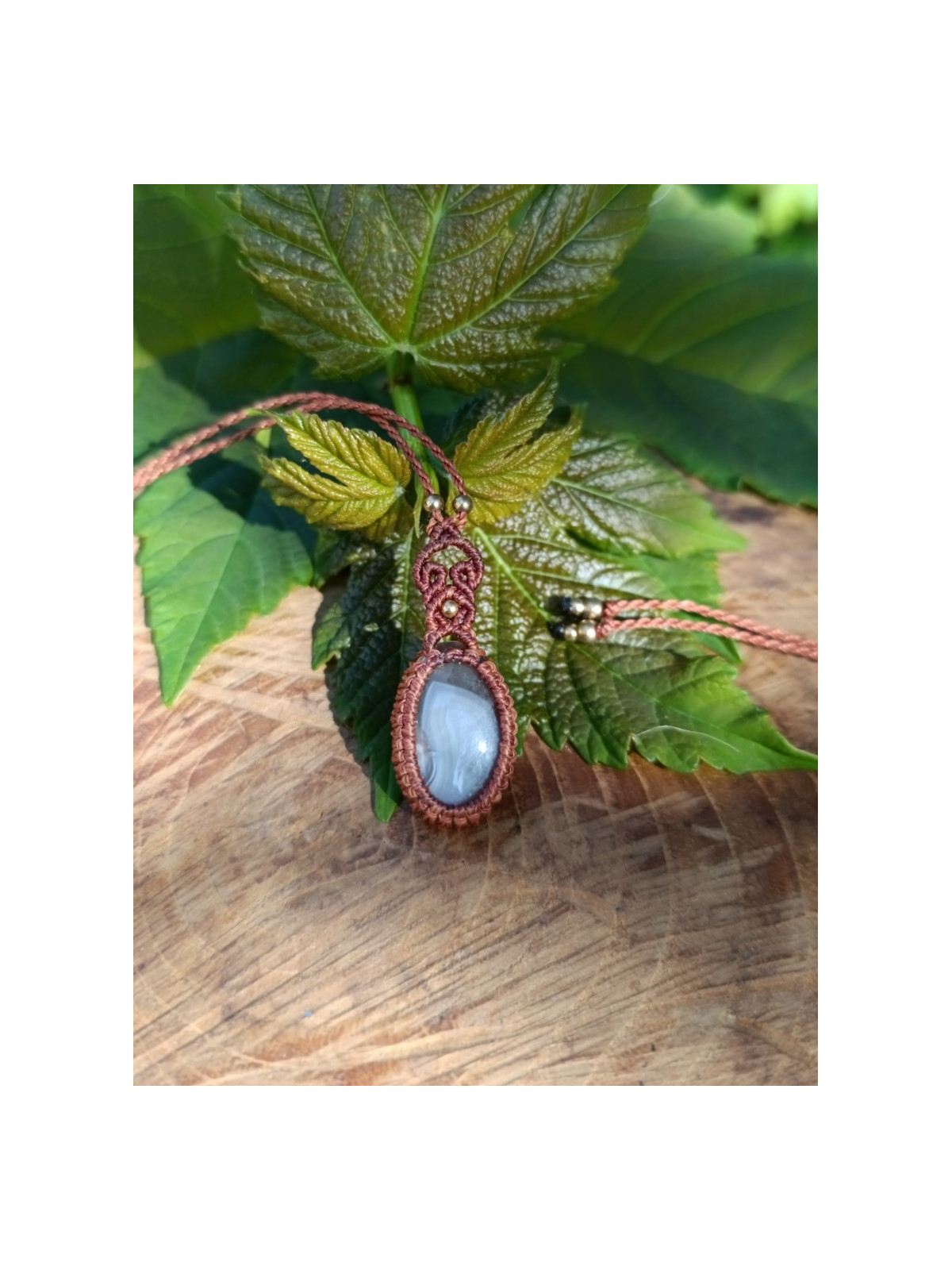 collier micromacramé pierre agate